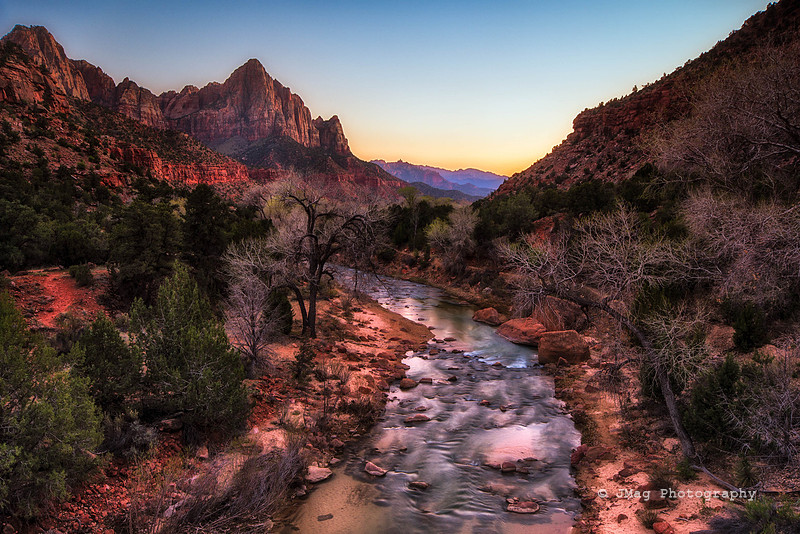_JMG9877-Edit